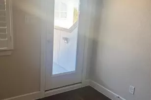 5436 Ashby Grove St, Dallas, TX 75209 - Photo 5