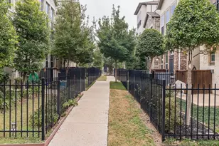 5436 Ashby Grove St, Dallas, TX 75209 - Photo 3