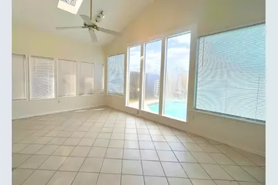 5533 King Drive, The Colony, TX 75056 - Photo 9