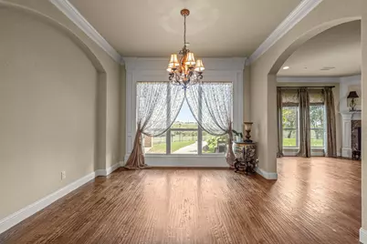 12717 Bella Sereno Court, Fort Worth, TX 76126 - Photo 9