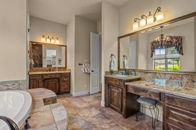 12717 Bella Sereno Court, Fort Worth, TX 76126 - Photo 17