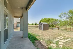 3320 Preston Club Dr, Sherman, TX 75092 - Photo 31