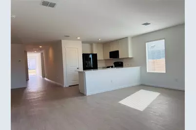 7157 Waterford Creek Court, Fort Worth, TX 76179 - Photo 3