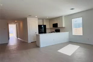 7157 Waterford Crk Ct, Fort Worth, TX 76179 - Photo 3