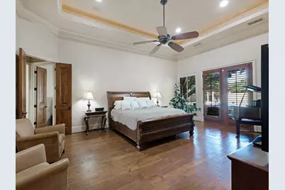 2965 S Sunbeck Circle, Farmers Branch, TX 75234 - Photo 13