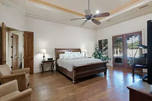 2965 S Sunbeck Circle, Farmers Branch, TX 75234 - Photo 13