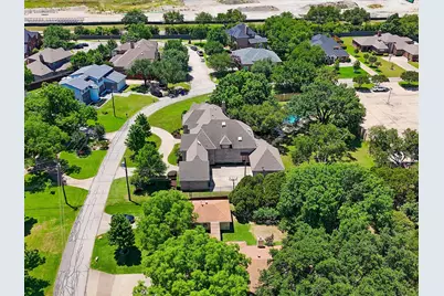 2965 S Sunbeck Circle, Farmers Branch, TX 75234 - Photo 39