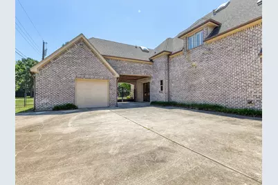 2965 S Sunbeck Circle, Farmers Branch, TX 75234 - Photo 33