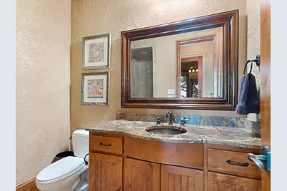 2965 S Sunbeck Circle, Farmers Branch, TX 75234 - Photo 21