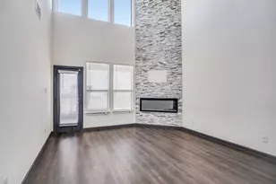 1100 Stallion Ln, Justin, TX 76247 - Photo 9