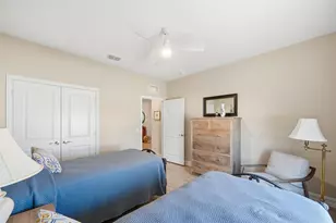 300 Sleepy Willow Ln, McKinney, TX 75071 - Photo 11