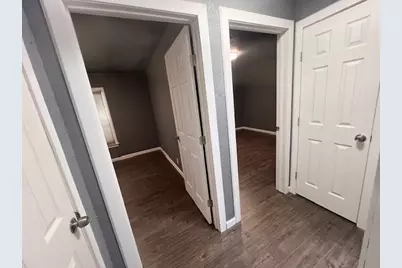 205 NE 22nd Street, Grand Prairie, TX 75050 - Photo 27