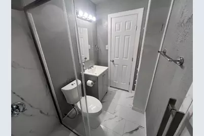 205 NE 22nd Street, Grand Prairie, TX 75050 - Photo 11