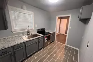 205 NE 22nd St, Grand Prairie, TX 75050 - Photo 15