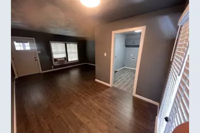 205 NE 22nd Street, Grand Prairie, TX 75050 - Photo 17