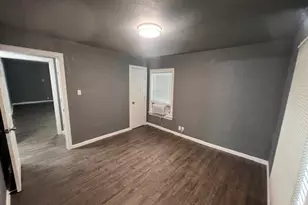 205 NE 22nd St, Grand Prairie, TX 75050 - Photo 25