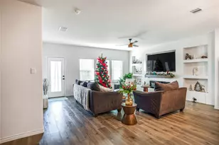 9716 Gooseneck Dr, Aubrey, TX 76227 - Photo 7