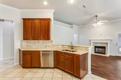 4345 Twinleaf Drive, Fort Worth, TX 76036 - Photo 5