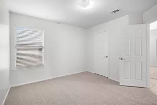 917 Circle View Ln, Denton, TX 76210 - Photo 33