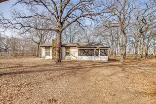 330 Madeline Ln, Burleson, TX 76028 - Photo 29