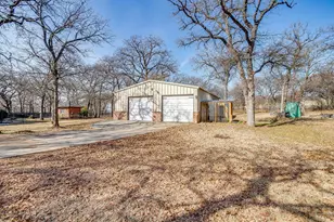 330 Madeline Ln, Burleson, TX 76028 - Photo 27