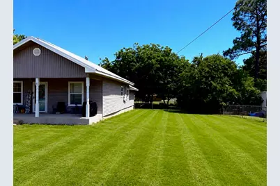 180 Trail Drive, Bowie, TX 76230 - Photo 5