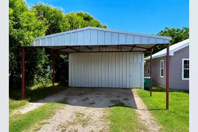 180 Trail Drive, Bowie, TX 76230 - Photo 7