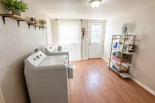 180 Trail Dr, Bowie, TX 76230 - Photo 23