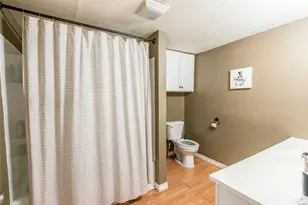 180 Trail Dr, Bowie, TX 76230 - Photo 31