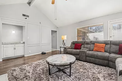 2433 Hallmark Street, Grand Prairie, TX 75052 - Photo 7