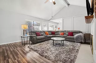 2433 Hallmark St, Grand Prairie, TX 75052 - Photo 7