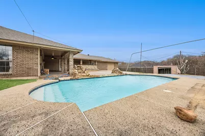 116 Timberview Court, Burleson, TX 76028 - Photo 3