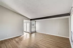 6406 Green Oaks Dr, Plano, TX 75023 - Photo 7