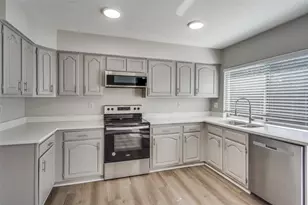 6406 Green Oaks Dr, Plano, TX 75023 - Photo 11