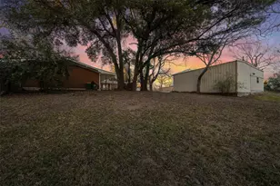 506 E Ave G, Valley Mills, TX 76689 - Photo 29
