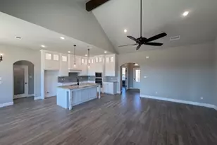 1029 Deer Is Ct, Azle, TX 76020 - Photo 3