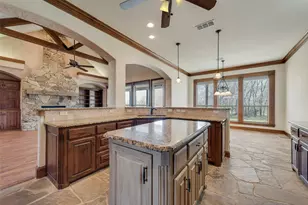 1088 Shadow Lakes Dr, Wills Point, TX 75169 - Photo 13