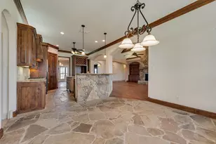 1088 Shadow Lakes Dr, Wills Point, TX 75169 - Photo 11