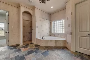1088 Shadow Lakes Dr, Wills Point, TX 75169 - Photo 17