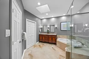 4633 O'Connor Ct, Irving, TX 75062 - Photo 19