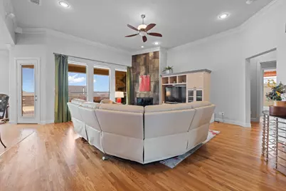 608 Elm Hill Boulevard, Burleson, TX 76028 - Photo 11