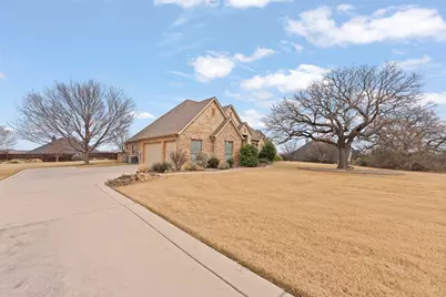 608 Elm Hill Boulevard, Burleson, TX 76028 - Photo 3