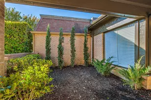 2 Crown Pl, Richardson, TX 75080 - Photo 5