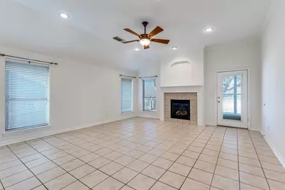 10109 Oldfield Court, Fort Worth, TX 76244 - Photo 5