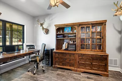 2560 Shady Oaks Circle, Glen Rose, TX 76043 - Photo 23