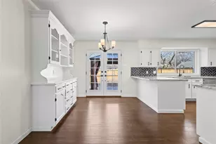 933 Waynelee Dr, Lancaster, TX 75146 - Photo 13