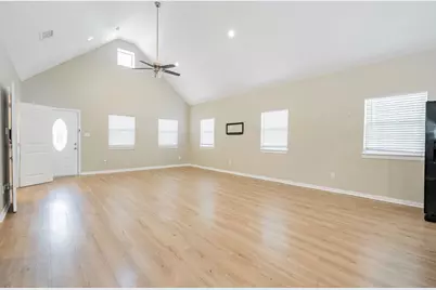 8306 Chesham Drive, Rowlett, TX 75088 - Photo 5