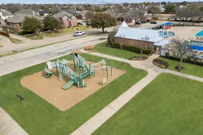 138 Creekside Drive, Murphy, TX 75094 - Photo 37