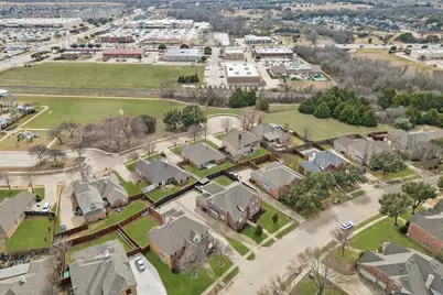 138 Creekside Drive, Murphy, TX 75094 - Photo 35