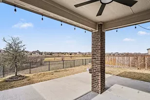 10233 Fulgham Dr, Fort Worth, TX 76131 - Photo 23